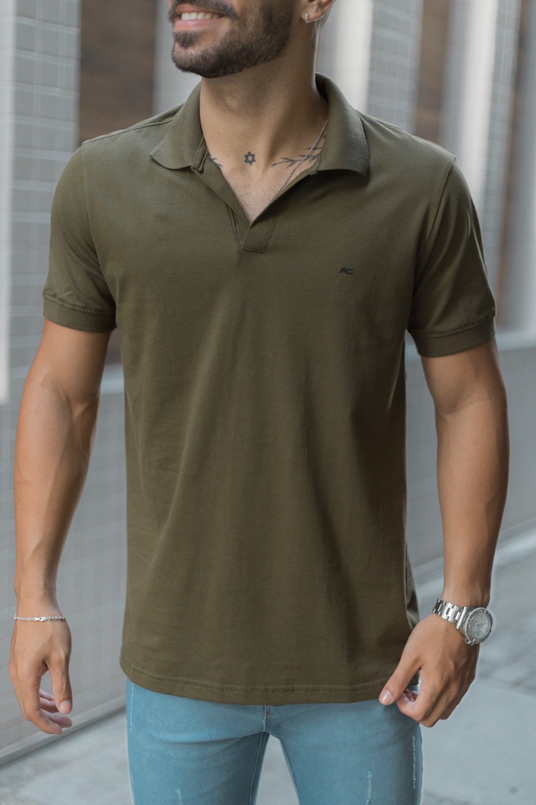 Polo gola v - Imagem 3