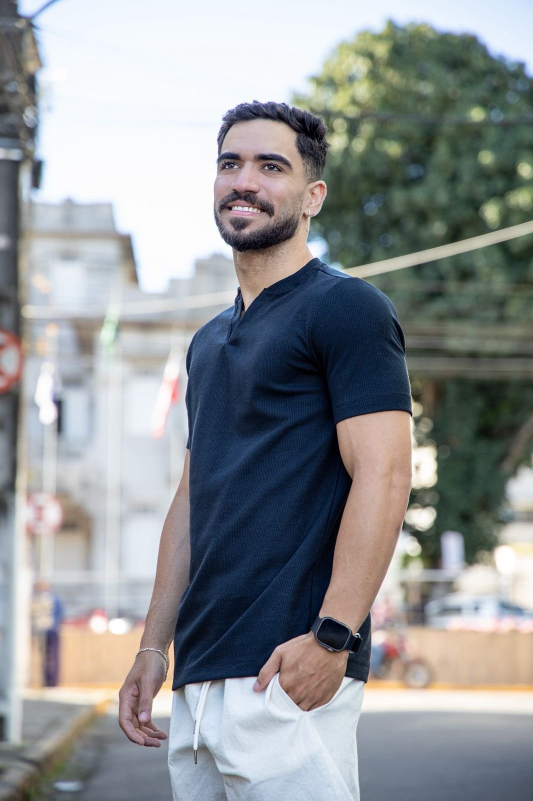 Básica gola v - Imagem 6